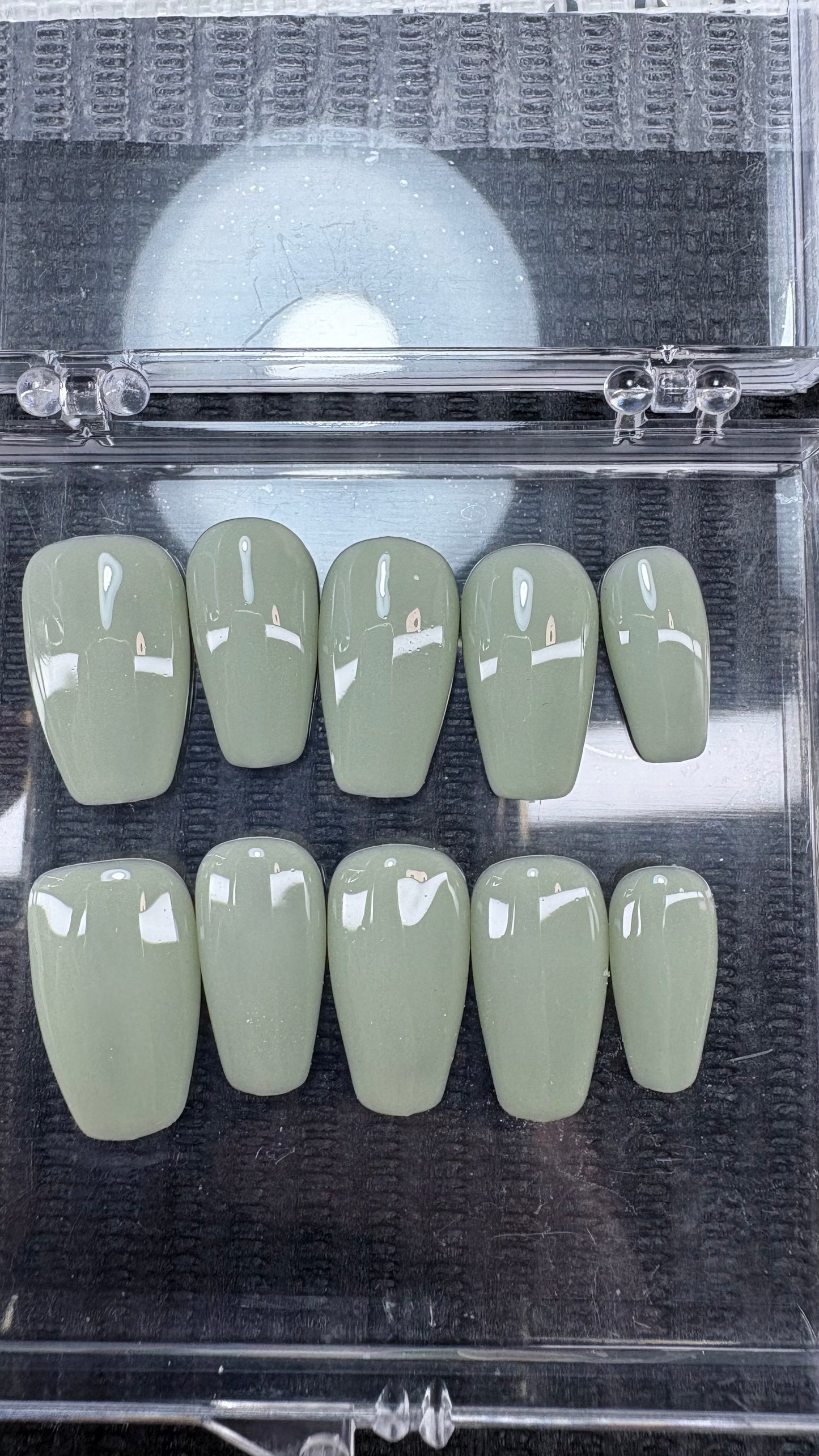 Soft Jade green