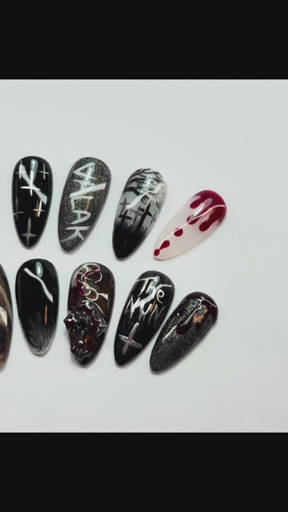 🕷️ The Nun – Halloween Limited Edition Press-Ons 🕷️